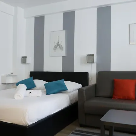 Arc De Triomphe & Trocadero Square - Cityapartmentstay Appartamento